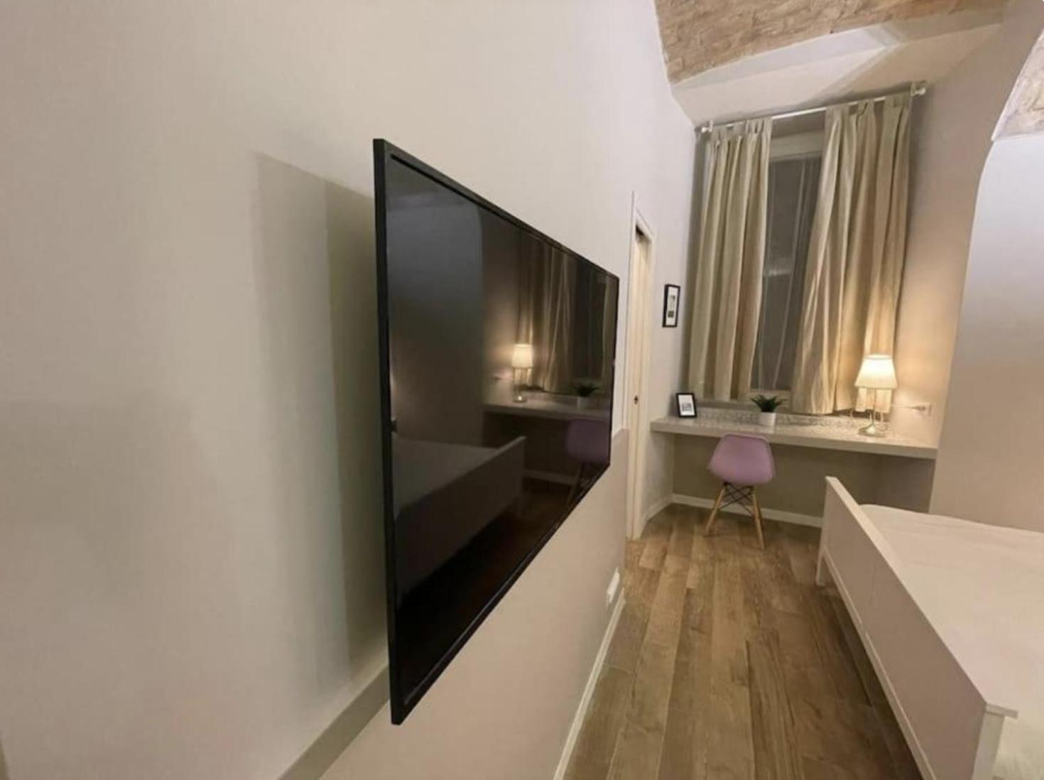 New-Big Honey Colosseum 4Bdr + 2Sofa Bed A/C Ρώμη Εξωτερικό φωτογραφία